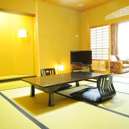Hotel Echigo Yuzawa Onsen Sakura Tei Exterior foto