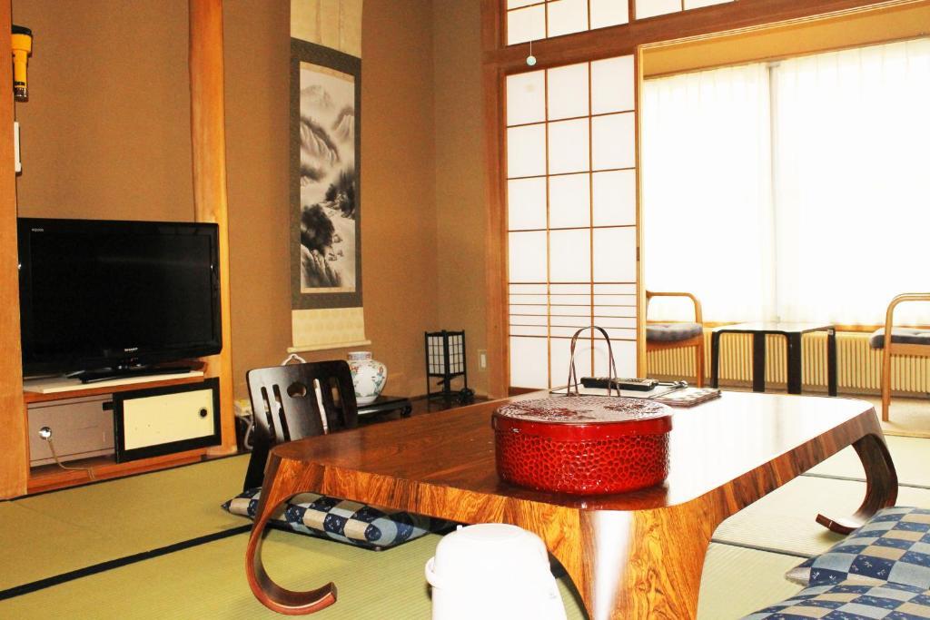 Hotel Echigo Yuzawa Onsen Sakura Tei Habitación foto