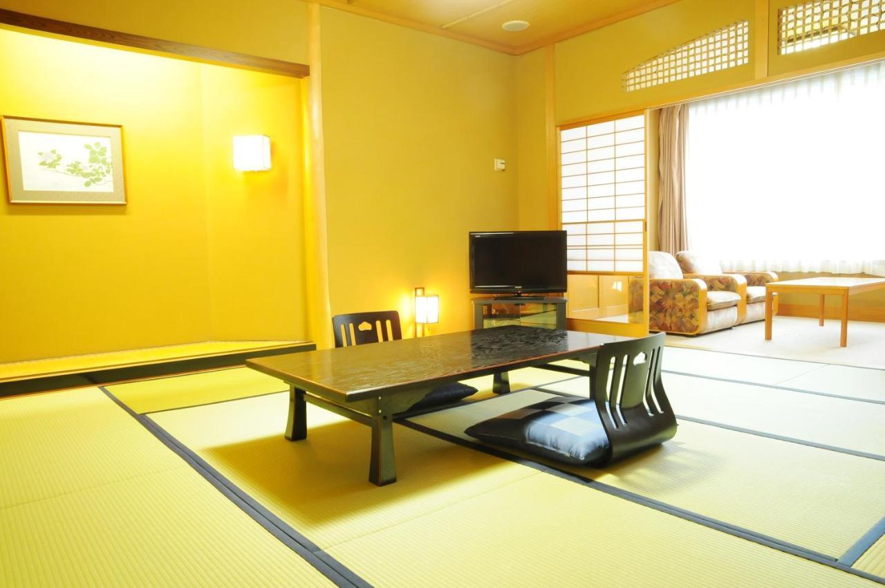 Hotel Echigo Yuzawa Onsen Sakura Tei Exterior foto